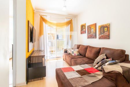 Sala de apartamento para alugar com 2 quartos, 48m² em Sítio Cercado, Curitiba