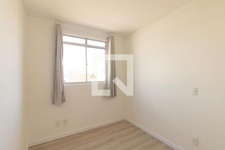 Quarto 1 de apartamento para alugar com 2 quartos, 48m² em Sítio Cercado, Curitiba