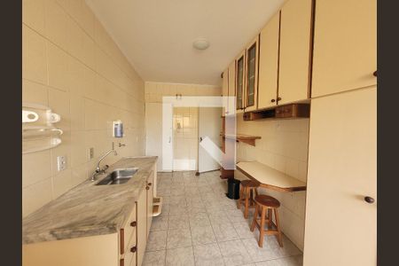 Apartamento à venda com 95m², 2 quartos e 1 vagaCozinha