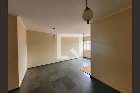 Sala de apartamento à venda com 2 quartos, 95m² em Vila Jequitibas, Campinas