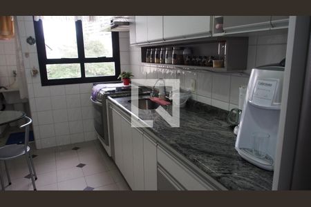 Cozinha de apartamento à venda com 3 quartos, 100m² em Parque Residencial Eloy Chaves, Jundiaí
