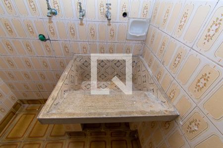 Casa para alugar com 110m², 3 quartos e 1 vagaÁrea de Serviço