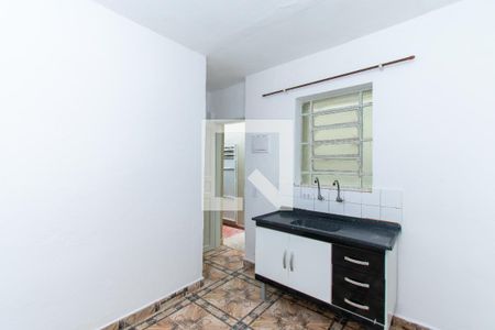 Casa para alugar com 110m², 3 quartos e 1 vagaEdícula - Cozinha