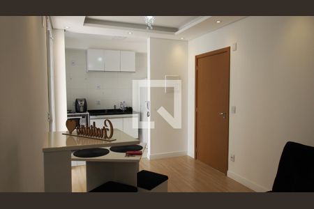Sala de apartamento à venda com 2 quartos, 53m² em Jardim do Lago, Jundiaí
