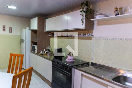 Casa à venda com 196m², 5 quartos e 3 vagas Casa à venda com 196m², 5 quartos e 3 vagasCozinha