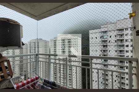 Sacada de apartamento para alugar com 2 quartos, 64m² em Marapé, Santos