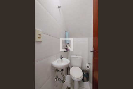 Casa de condomínio à venda com 100m², 3 quartos e 1 vaga Casa de condomínio à venda com 100m², 3 quartos e 1 vagaLavabo