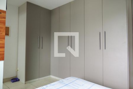 Casa de condomínio à venda com 100m², 3 quartos e 1 vagaQuarto 1 - Suíte