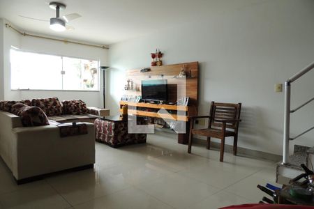 Casa de condomínio à venda com 100m², 3 quartos e 1 vagaSala