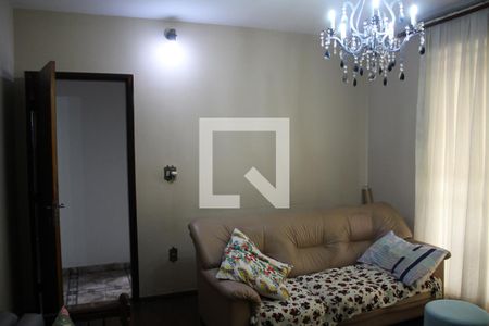 Sala de casa à venda com 4 quartos, 360m² em Eldorado, Contagem