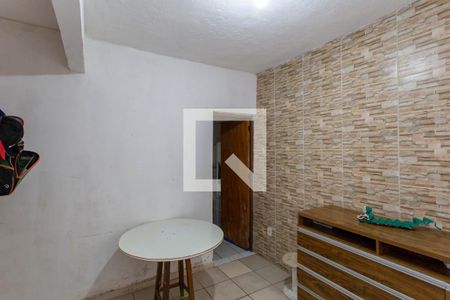 Quarto Suíte de casa para alugar com 2 quartos, 160m² em Jardim Vitoria, Belo Horizonte