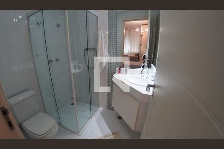 Casa à venda com 290m², 3 quartos e 4 vagas Casa à venda com 290m², 3 quartos e 4 vagasBanheiro da Suíte 3