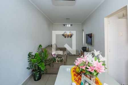 Sala de apartamento para alugar com 3 quartos, 56m² em Padre Eustáquio, Belo Horizonte