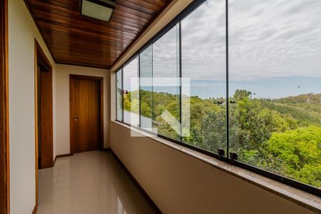 Sala - varanda de casa para alugar com 3 quartos, 330m² em Teresópolis, Porto Alegre