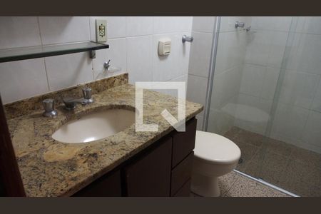 Apartamento à venda com 172m², 3 quartos e 2 vagasBanheiro