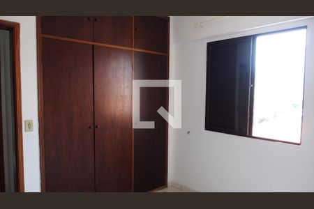 Apartamento à venda com 172m², 3 quartos e 2 vagasQuarto 3