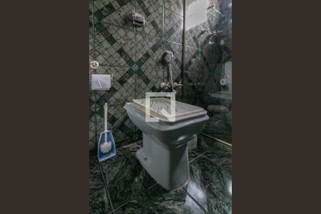 Casa à venda com 360m², 4 quartos e 4 vagasBanheiro Social