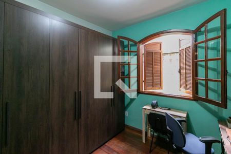 Casa à venda com 360m², 4 quartos e 4 vagasQuarto 2