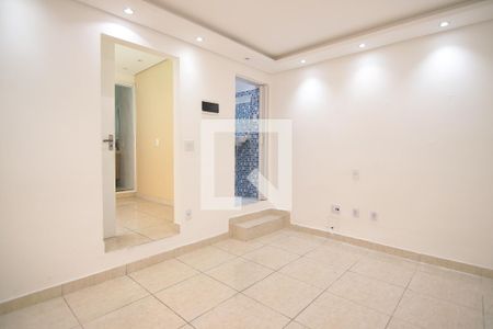 Quarto de casa para alugar com 3 quartos, 100m² em Engenheiro Goulart, São Paulo