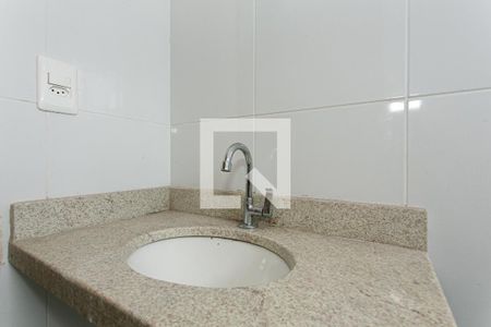 Apartamento à venda com 53m², 2 quartos e sem vagaBanheiro