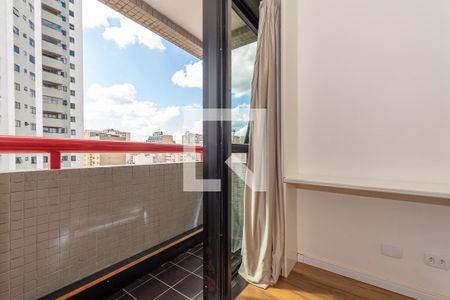 Sacada de apartamento para alugar com 1 quarto, 67m² em Centro, Curitiba