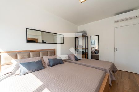 Quarto de apartamento para alugar com 1 quarto, 67m² em Centro, Curitiba