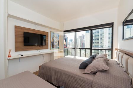 Quarto de apartamento para alugar com 1 quarto, 67m² em Centro, Curitiba