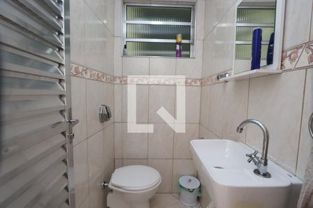 Casa à venda com 160m², 3 quartos e 3 vagasBanheiro