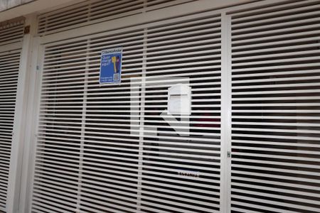 Casa à venda com 160m², 3 quartos e 3 vagasFachada