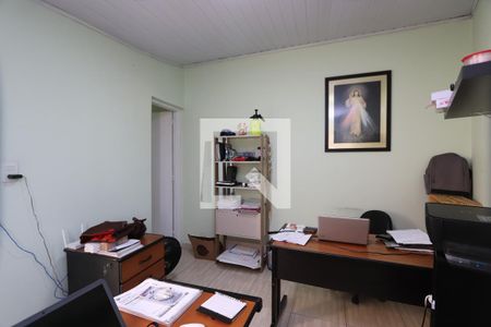 Casa à venda com 160m², 3 quartos e 3 vagasQuarto  de Serviço