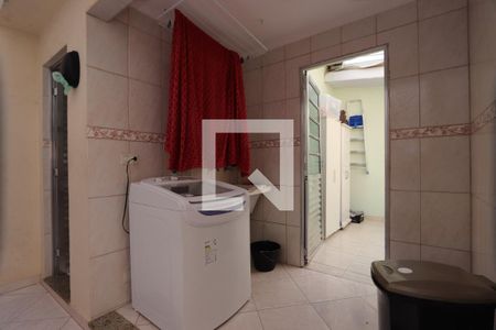 Casa à venda com 160m², 3 quartos e 3 vagasÁrea de Serviço