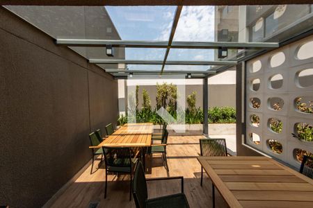 Apartamento para alugar com 48m², 2 quartos e sem vagaÁrea comum - Churrasqueira