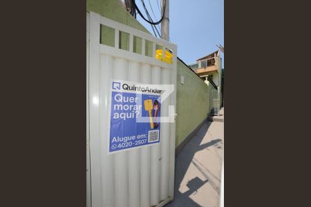 Apartamento para alugar com 80m², 2 quartos e sem vagaPlaca instalada