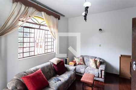 Quarto 1 de casa à venda com 5 quartos, 238m² em Ouro Preto, Belo Horizonte