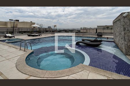 Apartamento para alugar com 99m², 3 quartos e 2 vagasÁrea comum - Piscina