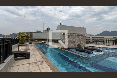 Apartamento para alugar com 99m², 3 quartos e 2 vagasÁrea comum - Piscina