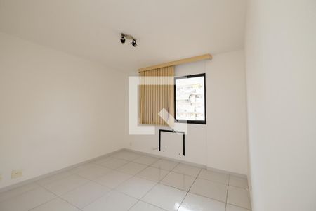 Apartamento para alugar com 99m², 3 quartos e 2 vagasSuíte