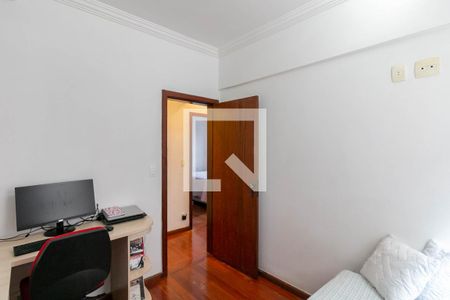 Quarto 1 de apartamento à venda com 3 quartos, 117m² em Vila Amaral, Belo Horizonte
