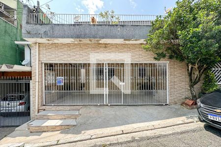 Casa para alugar com 90m², 2 quartos e sem vagaEntrada