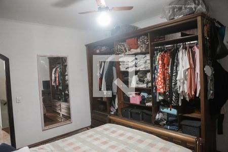 Casa à venda com 175m², 3 quartos e 2 vagasQuarto 1