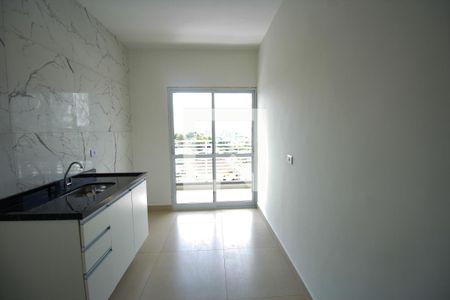 Sala/Cozinha de apartamento para alugar com 2 quartos, 43m² em Jardim Regis, São Paulo