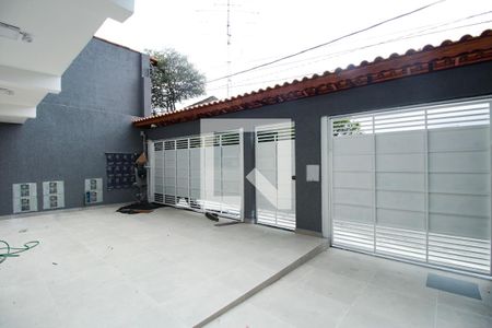 Entrada de apartamento para alugar com 2 quartos, 43m² em Jardim Regis, São Paulo