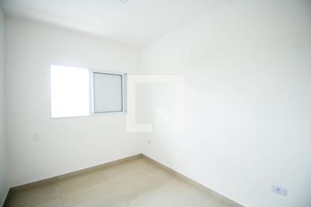 Quarto 1 de apartamento para alugar com 2 quartos, 43m² em Jardim Regis, São Paulo