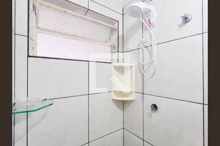 Banheiro de apartamento para alugar com 1 quarto, 40m² em Protásio Alves, Porto Alegre