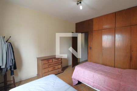 Casa à venda com 262m², 3 quartos e 2 vagasQuarto 1