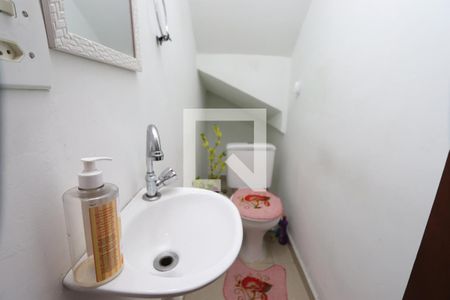 Casa à venda com 427m², 3 quartos e 2 vagasBanheiro