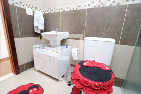 Casa à venda com 427m², 3 quartos e 2 vagasBanheiro