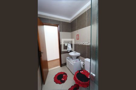 Casa à venda com 427m², 3 quartos e 2 vagasBanheiro