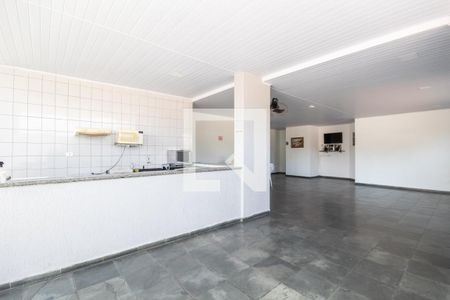 Apartamento à venda com 82m², 3 quartos e 2 vagas Apartamento à venda com 82m², 3 quartos e 2 vagasÁrea comum - Salão de festas