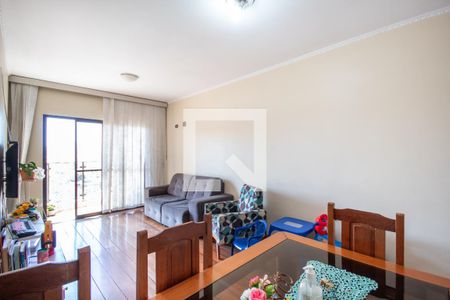 Sala de apartamento à venda com 3 quartos, 82m² em Km 18, Osasco